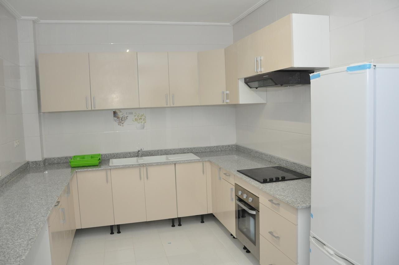 Rosalie'S Suites Ломе Екстер'єр фото